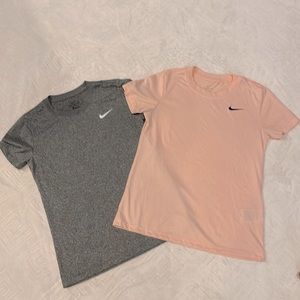 Bundle 2 Nike Dri-Fit Tee Youth XS